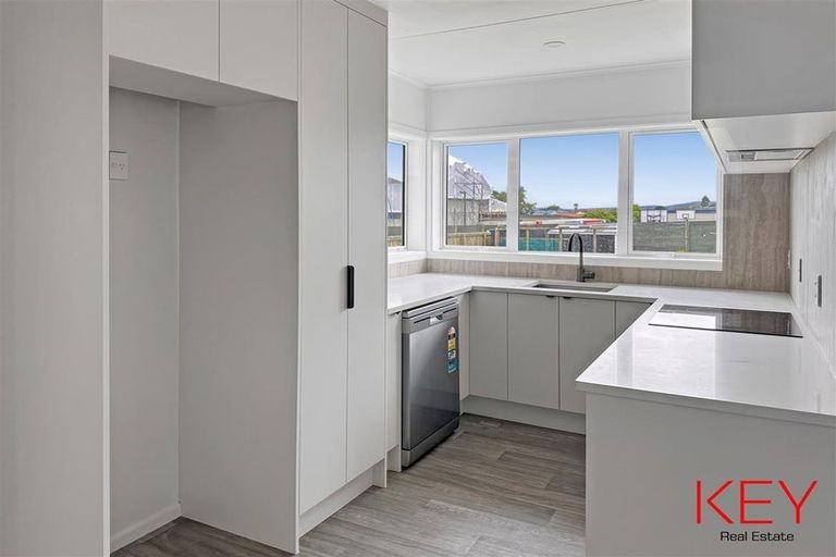 Photo of property in 12 Scott Avenue, Owhata, Rotorua, 3010