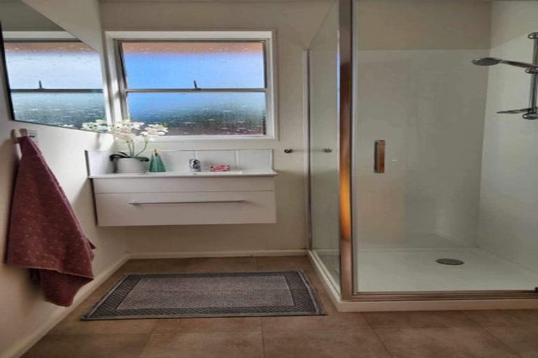 Photo of property in 2 Dellow Place, Spreydon, Christchurch, 8024