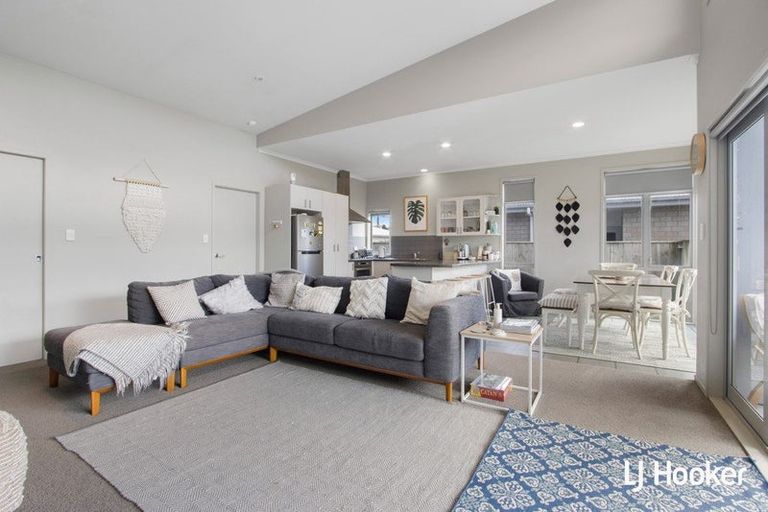 Photo of property in 8a Reo Crescent, Waihi Beach, 3611