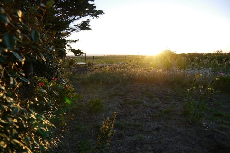 Photo of property in 23 Middlesex Street, Patea, 4520