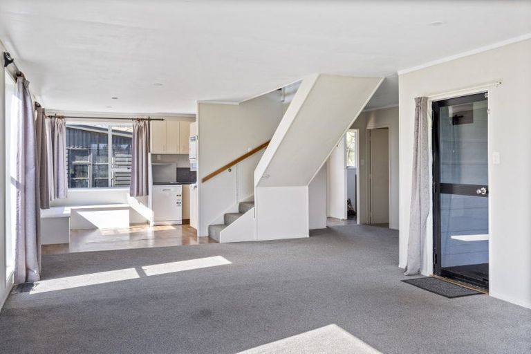 Photo of property in 146 Miranda Street, Stratford, 4332