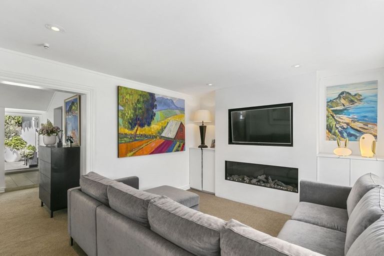 Photo of property in 269 Tinakori Road, Thorndon, Wellington, 6011