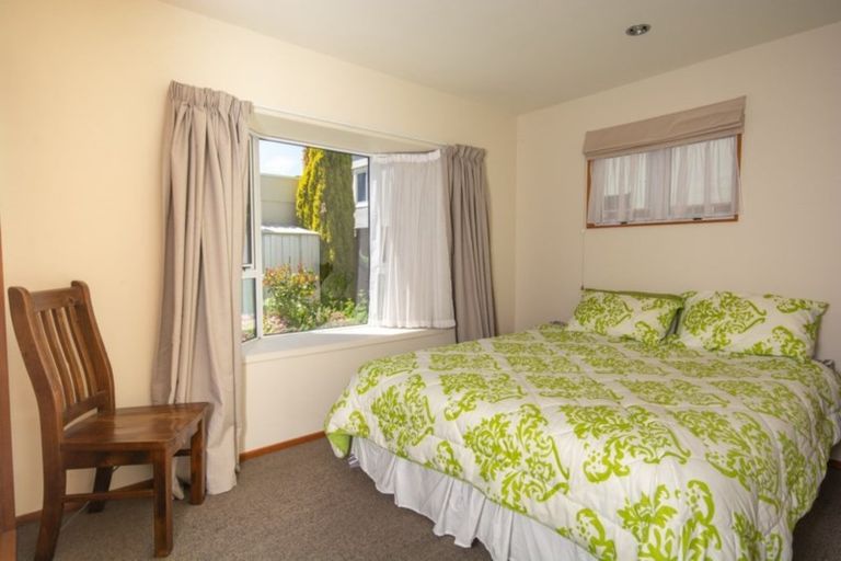 Photo of property in 27a Beach Road, Waikawa, Picton, 7220