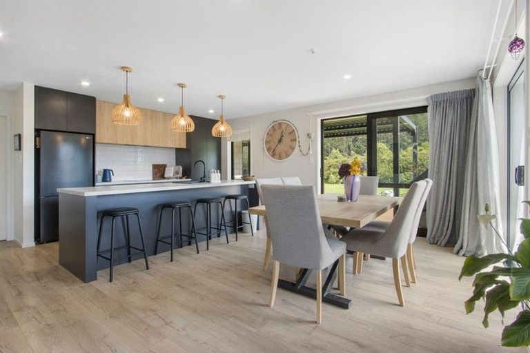 Photo of property in 1 Karamu Place, Waihi, 3682