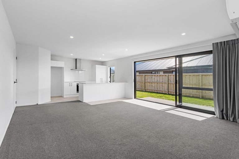 Photo of property in 61 Northmoor Boulevard, Rolleston, 7615