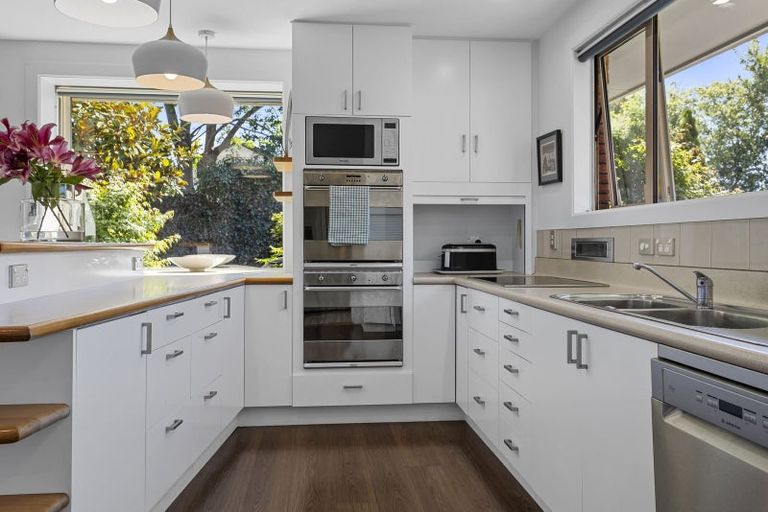 Photo of property in 89a Memorial Avenue, Ilam, Christchurch, 8053