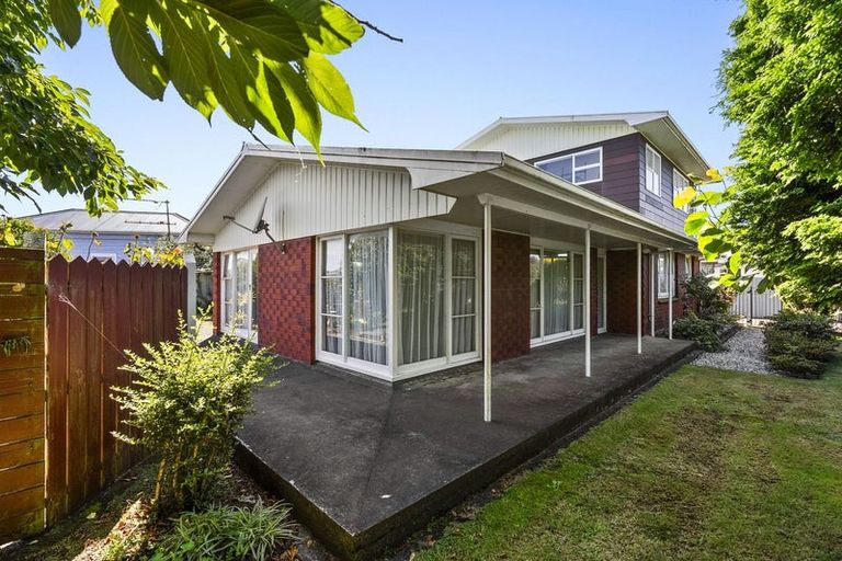 Photo of property in 178 Glover Road, Hawera, 4610