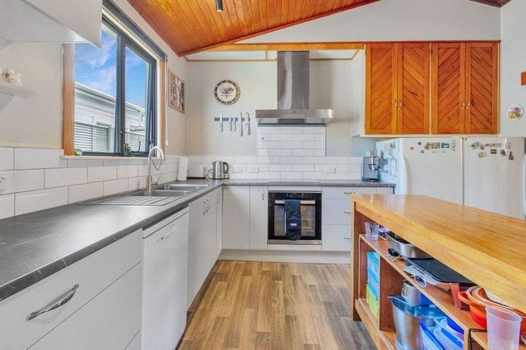 Photo of property in 13 Koromiko Road, Gonville, Whanganui, 4501