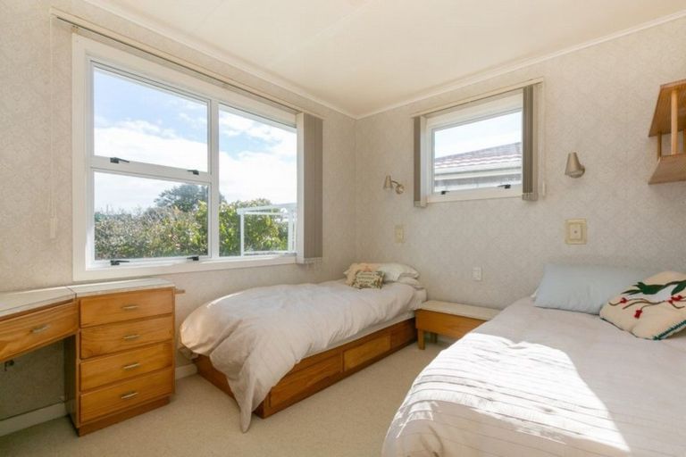 Photo of property in 13 Watene Crescent, Waitara, 4320