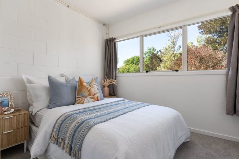 Photo of property in 2/140 Waimairi Road, Ilam, Christchurch, 8041