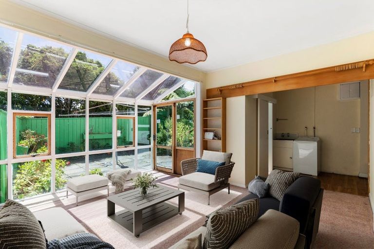 Photo of property in 7 Dorset Way, Wilton, Wellington, 6012