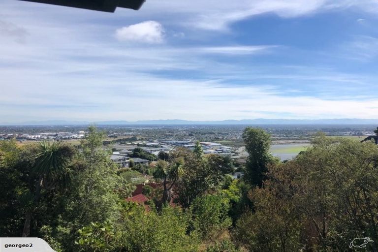 Photo of property in 281 Cannon Hill Crescent, Mount Pleasant, Christchurch, 8081