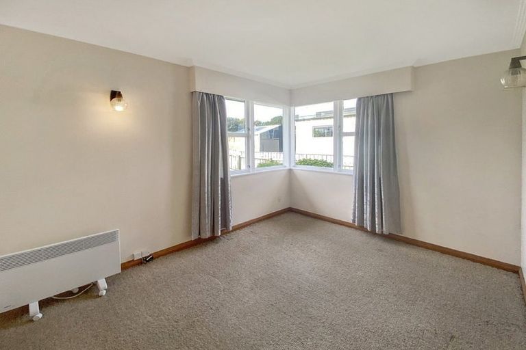 Photo of property in 176 Karaka Street, Castlecliff, Whanganui, 4501