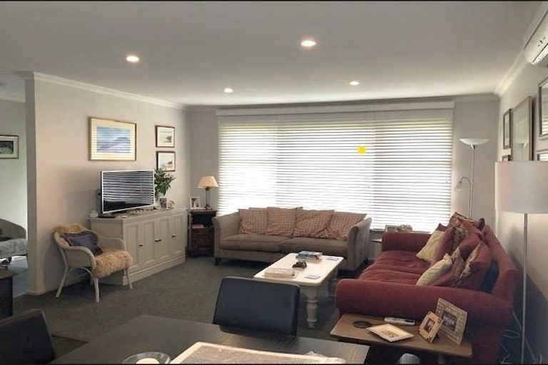 Photo of property in 102 East Street, Greytown, 5712