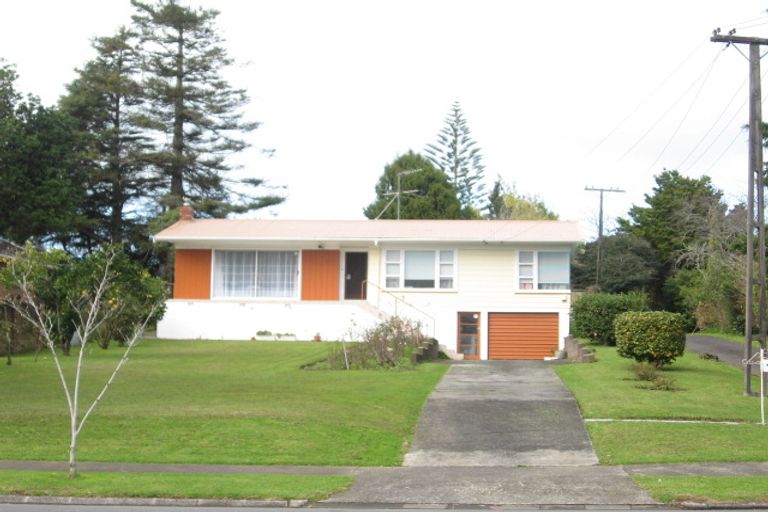 Photo of property in 85c Hill Road, Hillpark, Auckland, 2102