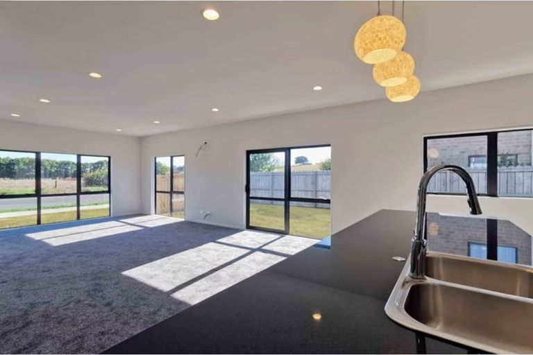 Photo of property in 219 Old Wairoa Road, Papakura, 2110