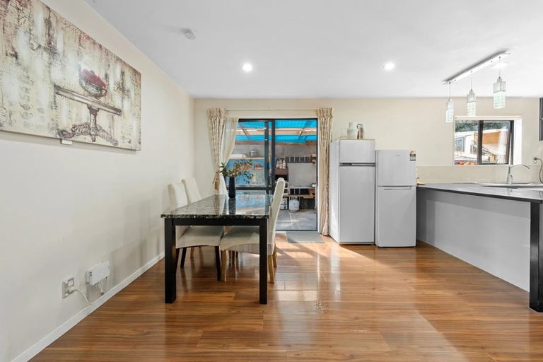 Photo of property in 48a Jillian Drive, Ranui, Auckland, 0612