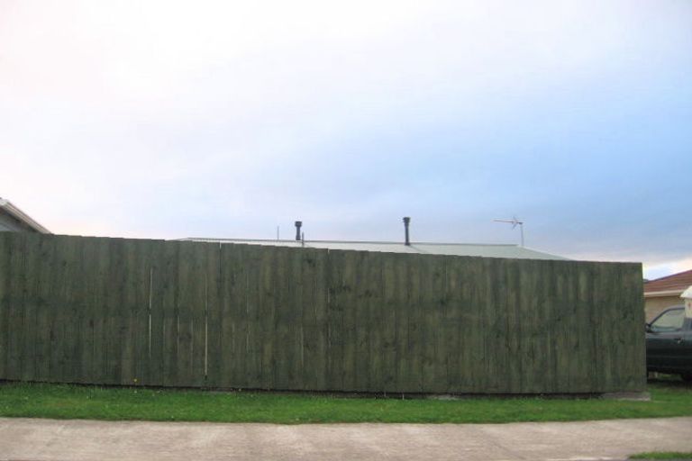 Photo of property in 92 Jamaica Drive, Grenada North, Wellington, 5028