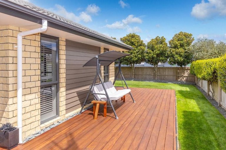 Photo of property in 8 Compton Grove, Huntington, Hamilton, 3210