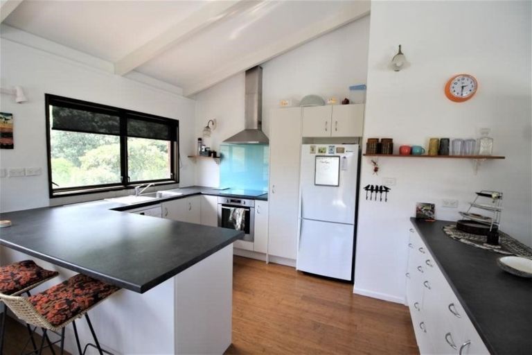 Photo of property in 49 Fishermans Bend, Whiritoa, Whangamata, 3691