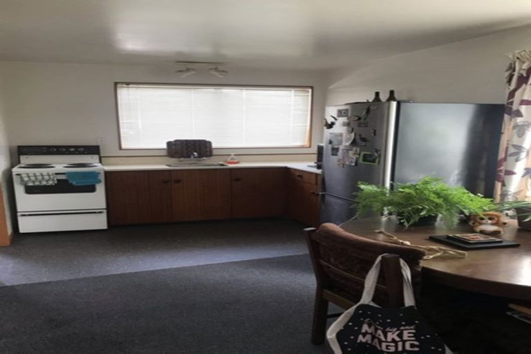 Photo of property in 1/72 Waratah Street, Avondale, Christchurch, 8061