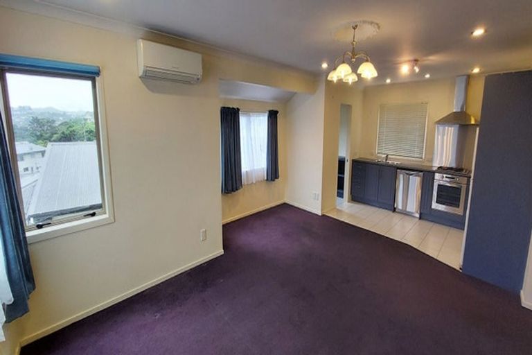 Photo of property in 72a Sheridan Terrace, Johnsonville, Wellington, 6037