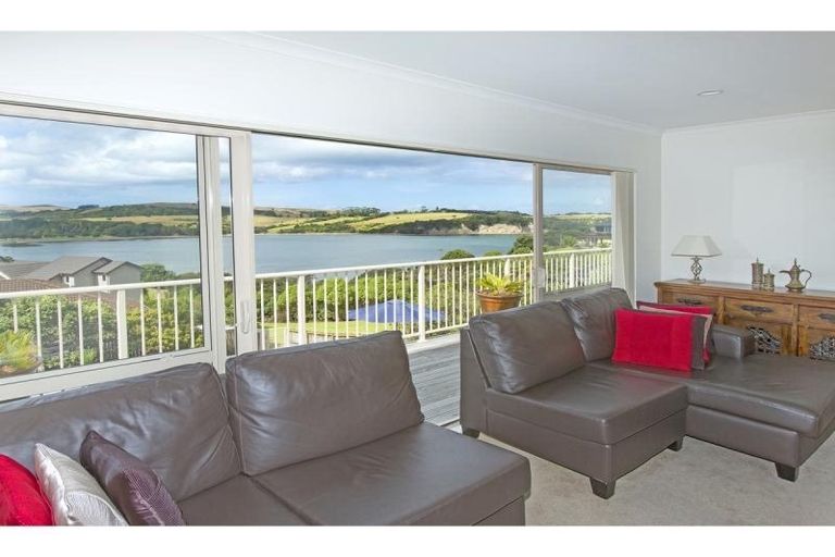 Photo of property in 11 Clansman Terrace, Gulf Harbour, Whangaparaoa, 0930