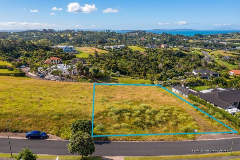 Photo of property in 27 Balboa Drive, Matakatia, Whangaparaoa, 0930
