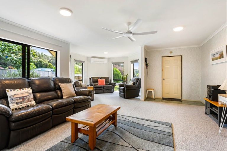 Photo of property in 105 Avalon Place, Whangamata, 3620