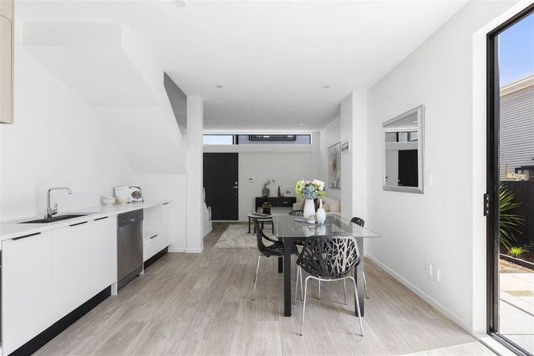 Photo of property in 40e Kenderdine Road, Papatoetoe, Auckland, 2025