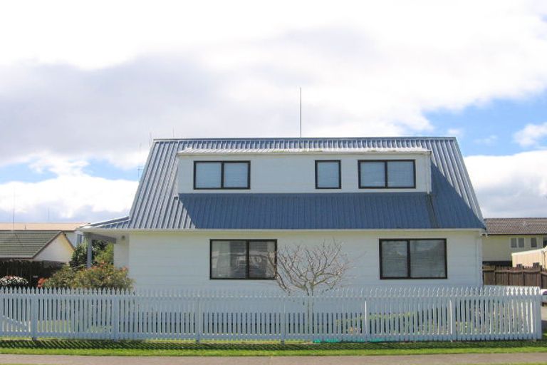 Photo of property in 31a Dickson Road, Papamoa Beach, Papamoa, 3118