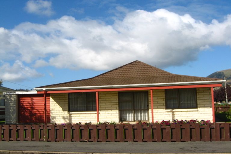 Photo of property in 31 Bush Road, Mosgiel, 9024