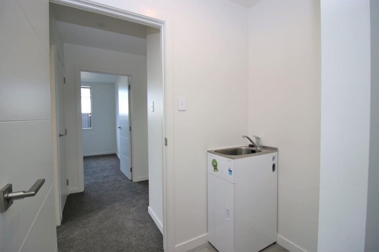 Photo of property in 5a Church Street, Mosgiel, 9024