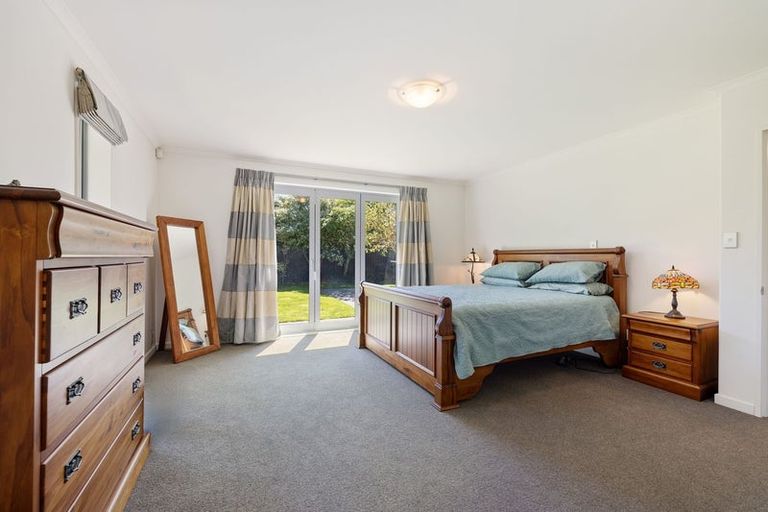 Photo of property in 27 Cridland Place, Halswell, Christchurch, 8025