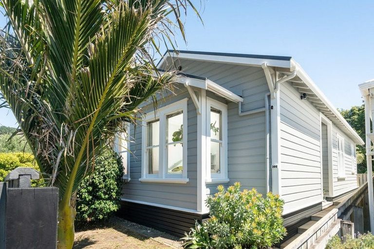 Photo of property in 166 Owen Street, Newtown, Wellington, 6021