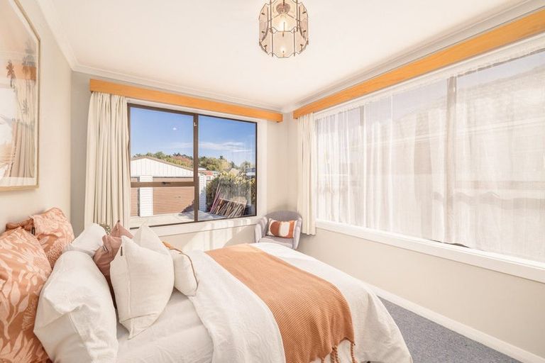 Photo of property in 44 Pinewood Avenue, North New Brighton, Christchurch, 8083