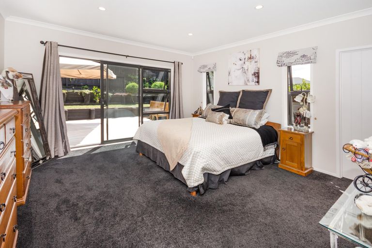 Photo of property in 38a Max Short Drive, Pukekohe, 2120