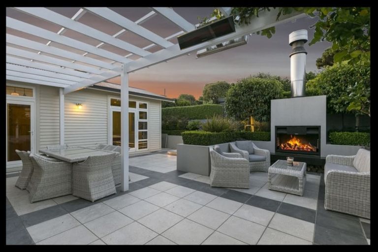 Photo of property in 82 Jubilee Road, Khandallah, Wellington, 6035