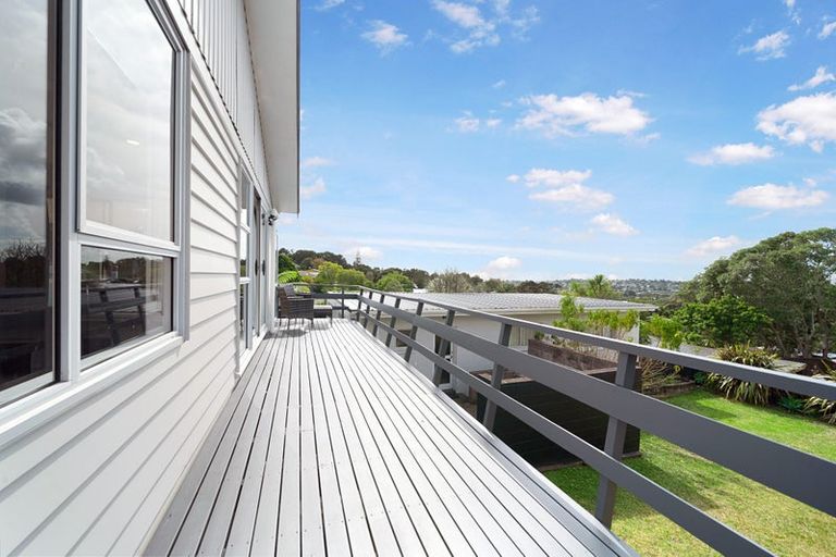 Photo of property in 7 Kotinga Avenue, Glen Eden, Auckland, 0602
