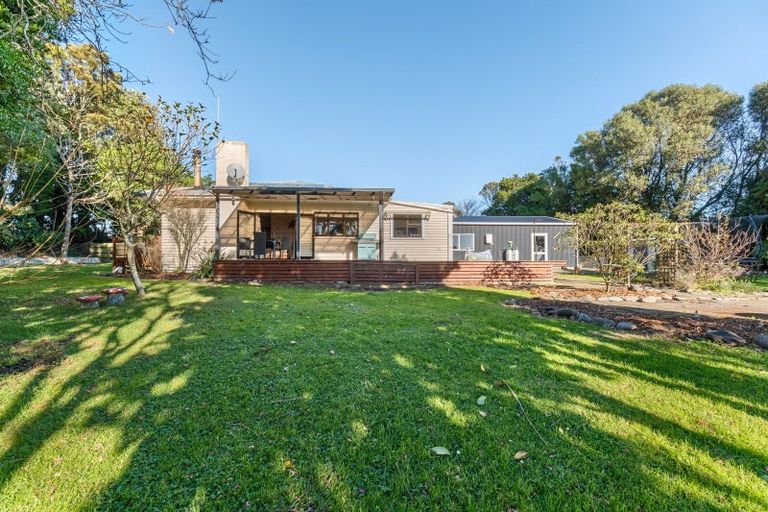 Photo of property in 6929 South Road, Warea, New Plymouth, 4381