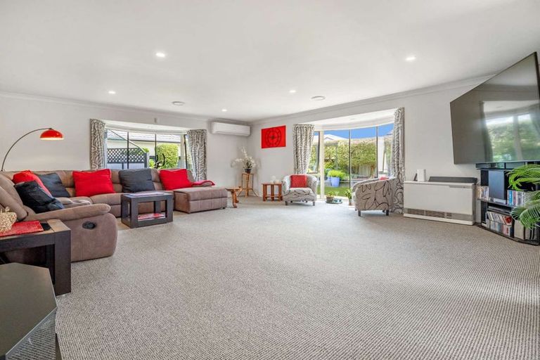 Photo of property in 1 Vaucluse Drive, Nukuhau, Taupo, 3330