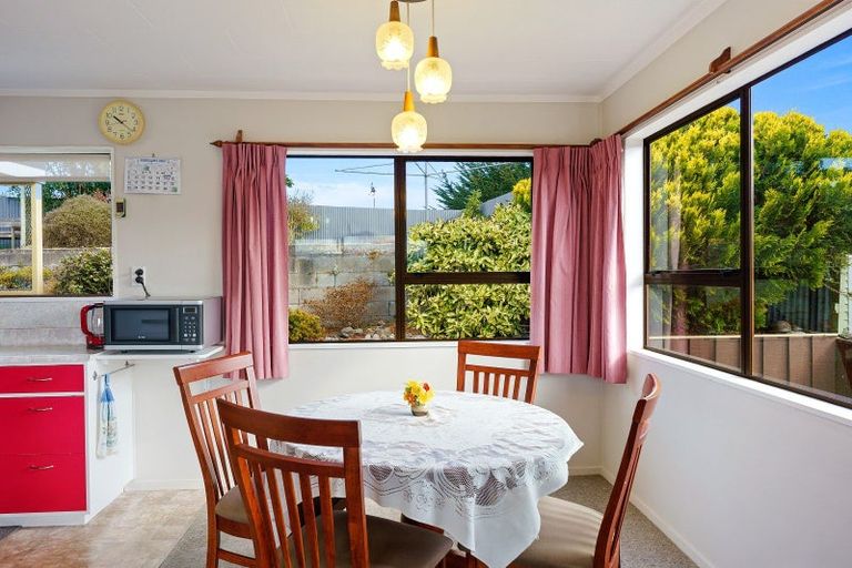 Photo of property in 33 Mountainview Terrace, Otaki Beach, Otaki, 5512