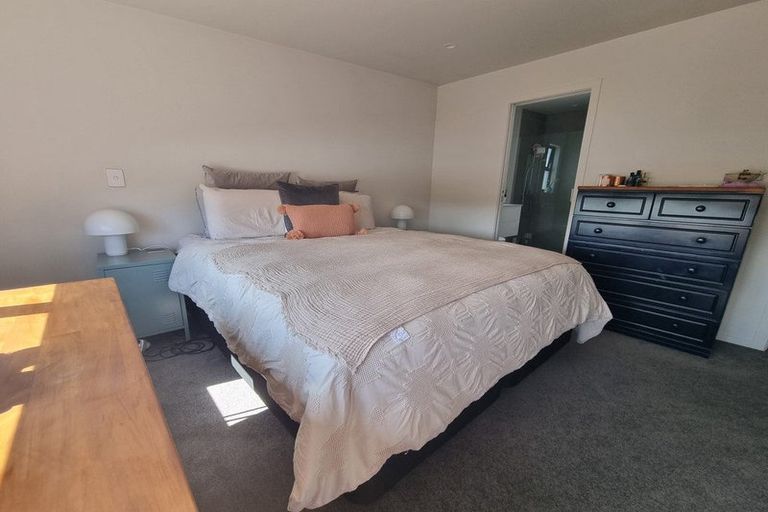 Photo of property in 5/489 Riverside Drive, Fairfield, Lower Hutt, 5011