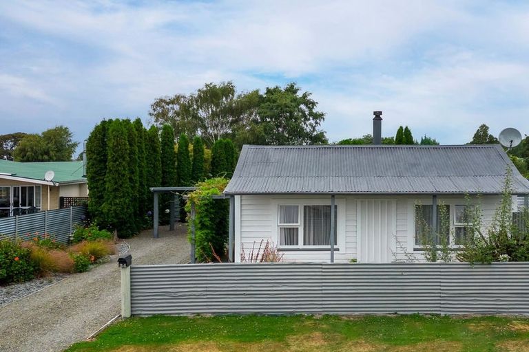 Photo of property in 34 Augustine Street, Waimate, 7924