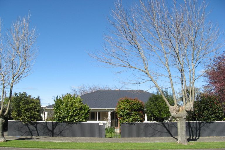 Photo of property in 31 Bond Street, Marton, 4710