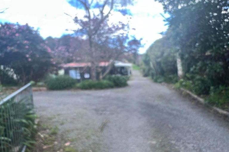 Photo of property in 196 Main Road South, Raumati South, Paraparaumu, 5032