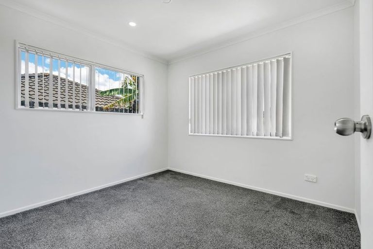 Photo of property in 41c Senator Drive, Manurewa, Auckland, 2105