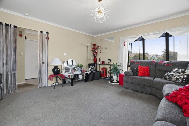 Photo of property in 3 Kentia Avenue, Mount Maunganui, 3116