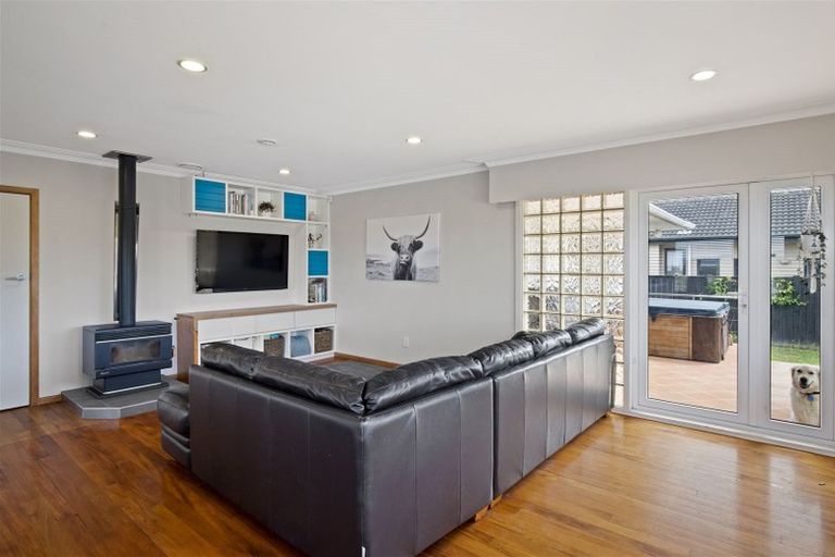 Photo of property in 39 Stratford Road, Manurewa, Auckland, 2105