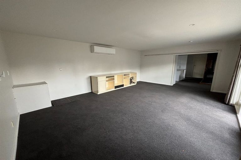 Photo of property in 28 Radbrook Street, Avonhead, Christchurch, 8042